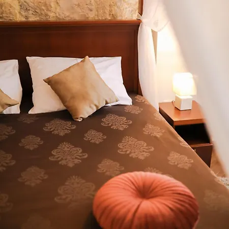 Konukevi Luxury Contessa Vitali 4*