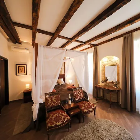 Konukevi Luxury Contessa Vitali 4*