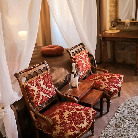 Konukevi Luxury Contessa Vitali 4*