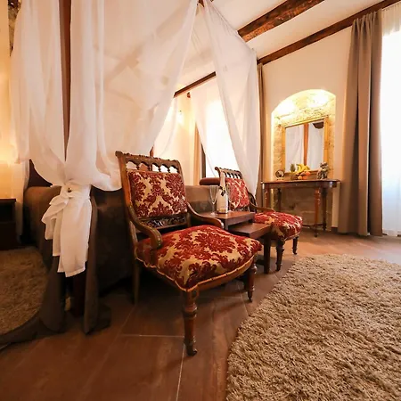 Konukevi Luxury Contessa Vitali 4*