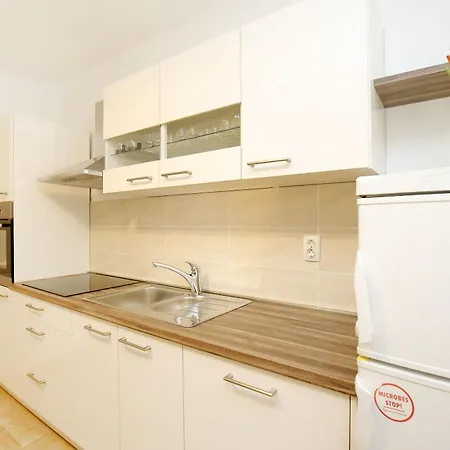 Luxury Contessa Vitali