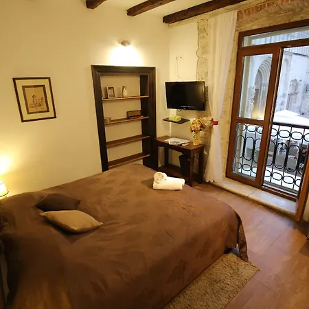 Luxury Contessa Vitali