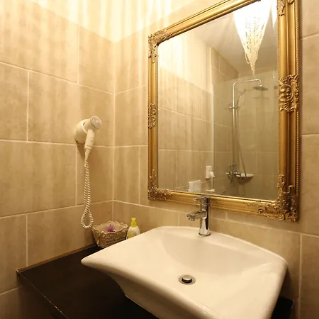 Гостьовий будинок Luxury Contessa Vitali 4*