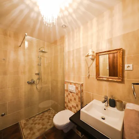 Гостьовий будинок Luxury Contessa Vitali